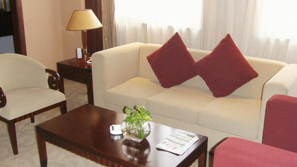 Grand Metro Hotel Nanking Zimmer foto